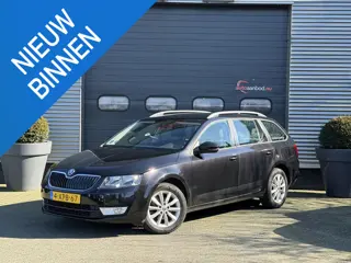 Skoda Octavia Combi 1.2 TSI Greentech Ambition Businessline | Navigatie | Cruise Control | Lichtmeta