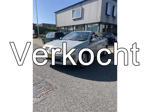 Renault Mégane Coupé-Cabriolet 1.6-16V Privilège Luxe. Keurig nette en goed rijdende Cabriolet met e