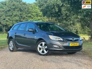 Opel Astra Sports Tourer l NIEUWE APK
