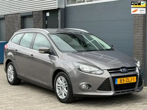 Ford Focus Wagon 1.6 EcoBoost Titanium NAVI CLIMA CRUISE TREKHAAK PDC