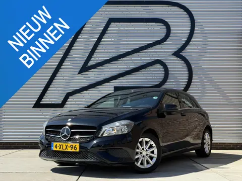 Mercedes-Benz A-klasse 180 Prestige 2e Eigenaar|Navi|Airco|Camera|Stoelverw|Elek ramen|Lm velgen|Nie
