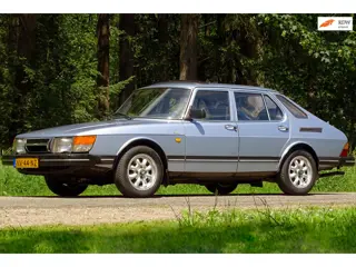Saab 900 2.0i