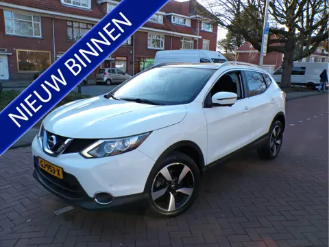 Nissan QASHQAI 1.2 Connect Edition PANORAMADAK NAVI TEL CRUISECONT CAMERA....