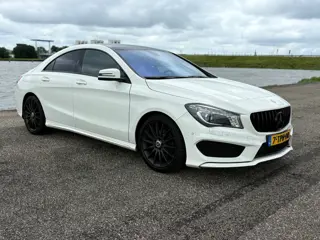 Mercedes-Benz CLA-klasse 200 Ambition/Pano/Ecc/Amg/Dealer auto