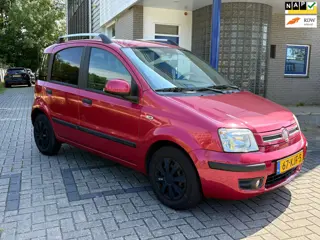 Fiat Panda 1.2 Emotion/Clima/Zeer nette/Apk/Lage KM!!!