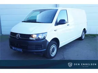 Volkswagen Transporter 150pk Automaat L2H1 Trekhaak Cruise control Parkeersensoren Stoelverwarming S