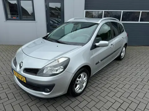 Renault Clio Estate 1.2 TCE Dynamique AIRCO TREKHAAK LM VELGEN