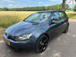 Volkswagen Golf 1.4 Trendline Trekhaak/Nieuwe APK/Airco/Scherm/Netjes/Boekjes