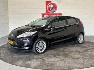 Ford Fiesta 1.25 Titanium, Techno Line X uitvoering, Clima, Cruise, Parkeersensoren, 16 inch, Blue t