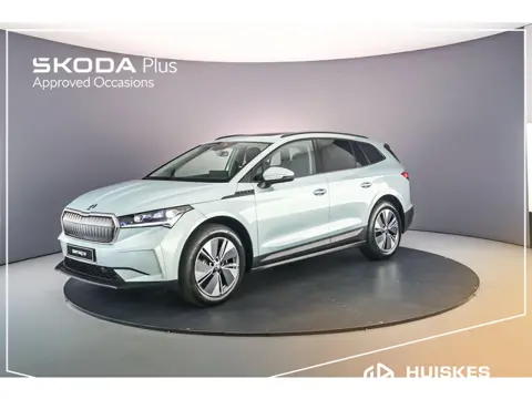 Skoda Enyaq iV 60 Business Edition Plus 180pk Automaat Panoramadak, Adaptive cruise control, Achteru