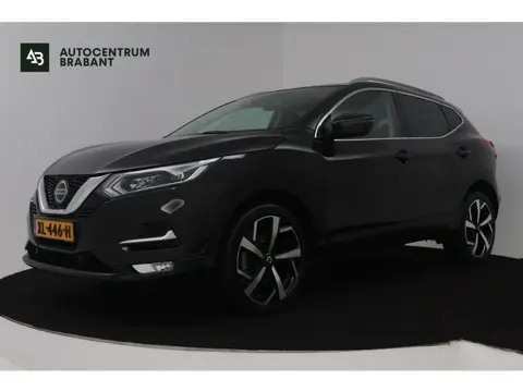 Nissan Qashqai 1.2 Tekna + (PANORAMADAK, TREKHAAK, CAMERA, STOELVERWARMING, ELEKTR STOELEN, PARKEERS