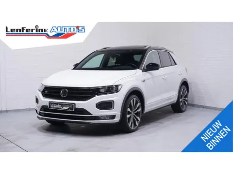 Volkswagen T-Roc 1.5 TSI R Line 1e Eig. NAP Led koplampen Panodak R-Line int./ext. 19 Inch Stoelverw