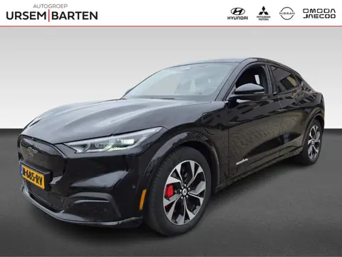 Ford Mustang Mach-E AWD 75 kWh (bj 2021, automaat)