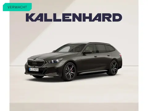 BMW 5 Serie Touring 550e xDrive - M-Sport Pro - Onderstel Prof - Bowers & Wilkins
