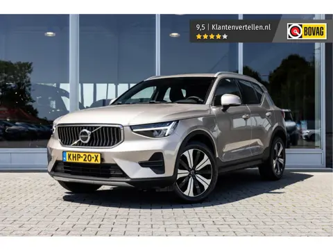 Volvo XC40 1.5 T4 Plug-in hybrid Core Bright | Camera | Carplay | LED