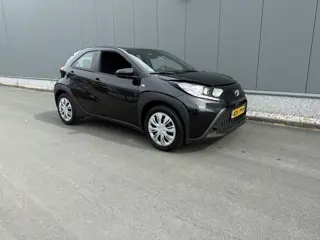 Toyota Aygo X 1.0 VVT-i MT Apple carplay/Android auto | Stoelverwarming | Camera
