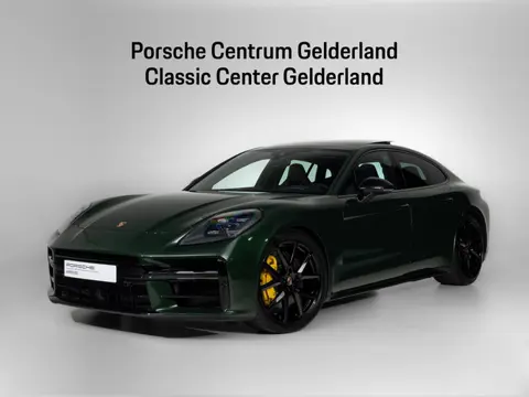 Porsche Panamera 4 E-Hybrid