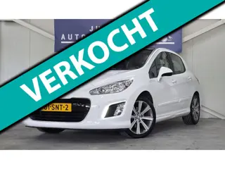 Peugeot 308 1.6 THP Allure Pano Trekhaak Clima Navi PDC Mooi!