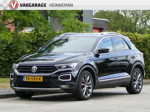 Volkswagen T-Roc 1.5 TSI Sport | navigatie | stoelverwarming | afneembare trekhaak