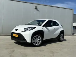 Toyota Aygo X 1.0 VVT-i MT Play (bj 2025)