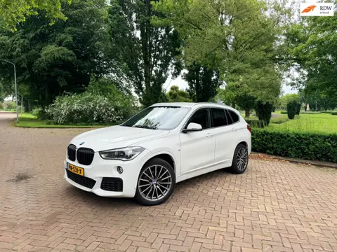 BMW X1 XDrive18d High Executive | Leer | Automaat | M Sport