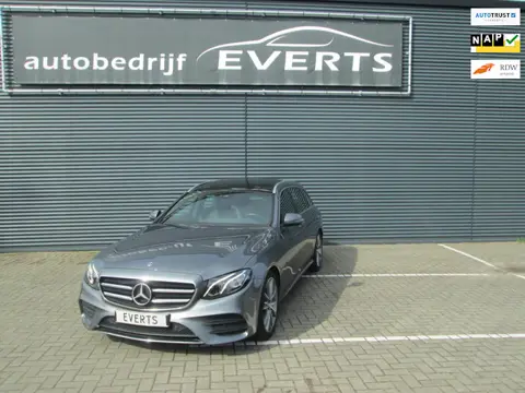 Mercedes-Benz E-klasse Estate 200 Business Solution Sport Amg uitgevoerd zeer complete originele ned