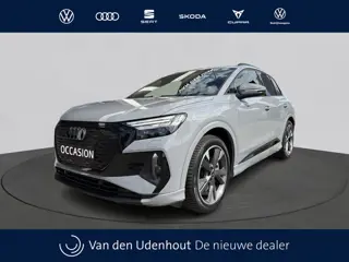 Audi Q4 e-tron 40 Launch edition S Competition 77 kWh / Trekhaak / Stoelverwarming / Camera