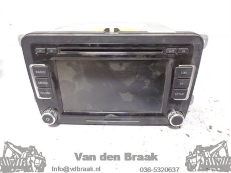 Volkswagen Golf 2008-2012 Radio CD Speler