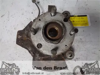 Chevrolet Spark 1.0 16V 2010-2015 Fusee rechts voor