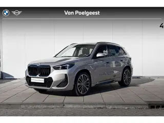 BMW X1 xDrive30e M-Sport Pro 20 Inch / Glazen Schuifdak / Harman Kardon / Driving Assistant Plus / P