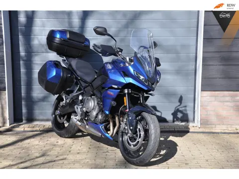 Triumph Tiger Sport 660 Zeer compleet en netjes