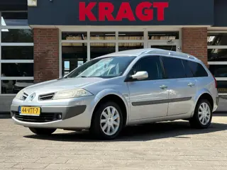 Renault Mégane 1.5 dCi Dynamique GRIJSKENTEKEN/Airco/distributieriem vervangen/trekhaak/APK septembe