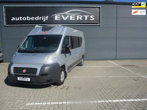 Adria mobil TWIN V3 Km 134471 Nap zeer mooie en complete camper wordt in opdracht verkocht inruil mo