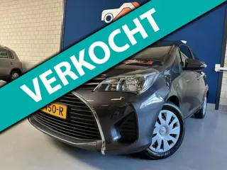 Toyota Yaris 1.0 VVT-i Now/bj.2016/kleur: grijs / airco/ 5 deurs/ NAP met 120028 km.en APK tot 10/20