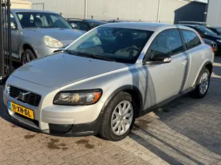 Volvo C30 2.4i Kinetic 2007 Automaat Airco Lmv APK 06-2027