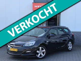 Opel Astra Sports Tourer 1.4 Turbo Business +