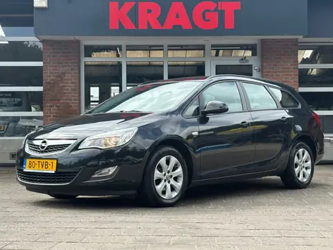 Opel Astra Sports Tourer Business Edition 1.4T 120 pk - navi - trekhaak - zuinig!