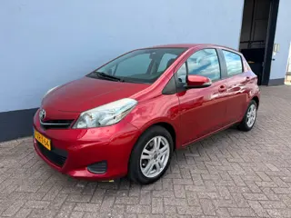 Toyota Yaris 1.3 VVT-i Aspiration 5-Deurs Automaat