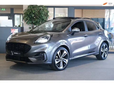 Ford Puma 1.0 EcoBoost Hybrid ST-Line 155pk Pano Cam B&O Acc Led