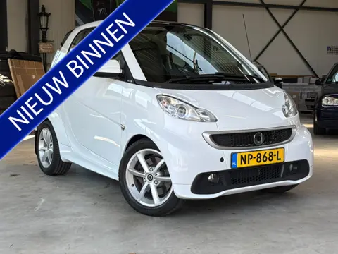 Smart Fortwo Coupé 1.0 mhd Edition White Airco Panorama Dealer. O.H.