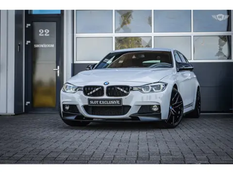 BMW 3-serie Touring 330i xDrive|M Sport|20"|*TOPSTAAT*|PDC|LED