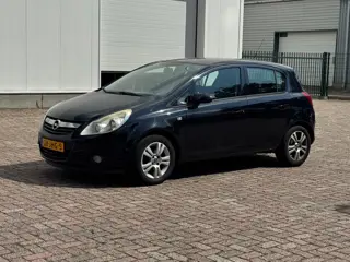 Opel Corsa 1.4-16V Edition
