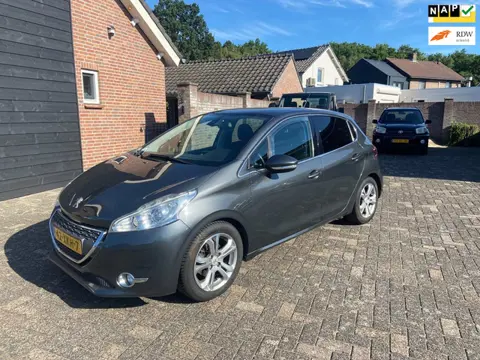 Peugeot 208 1.4 VTi Allure navi/clima/pd/5 deurs 164452 km n.a.p