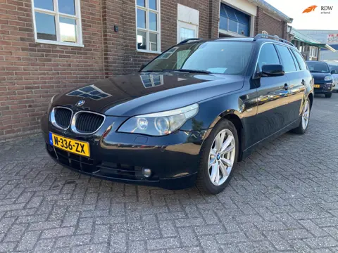 BMW 5-serie Touring 525i High Executive Bj 2004, Panodak, Clima, Cruise, Leer ,Navi, inruil is mogel
