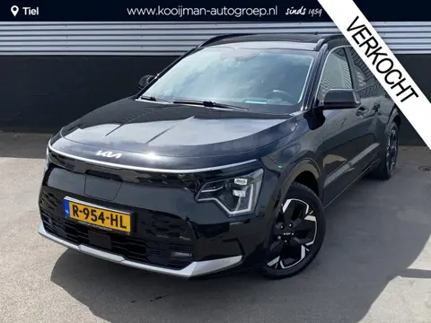 Kia Niro EV ExecutiveLine 64.8 kWh Nieuw geleverd en dealeronderhouden, 1e eign. Vol luxe! Schuif/ka