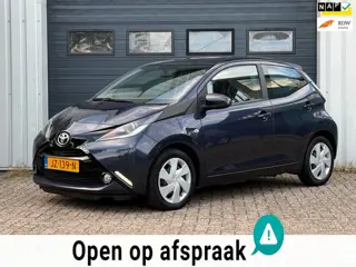 Toyota Aygo 1.0 VVT-i x-play 5-deurs NAVI / CRUISE / NAP