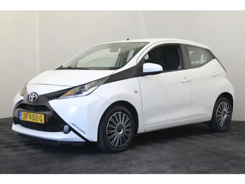 Toyota Aygo 1.0 VVT-i x-play |Camera| (bj 2016)