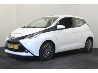 Toyota Aygo 1.0 VVT-i x-play |Camera| (bj 2016)