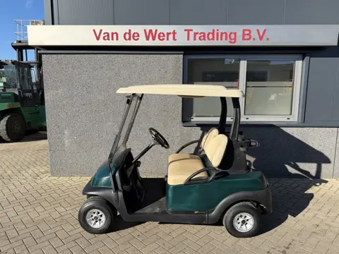 Golfcar CLUBCAR PRESEDENT 2 zitter Golfkar Golfcart 2007 Met Lader