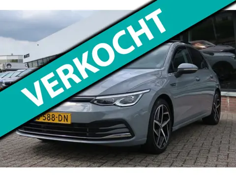 Volkswagen Golf 1.5 eTSI Style 1e EIG_IQ-LED_PANO_HUD_ADAP-CRUIS_CAM_KEYLESS.